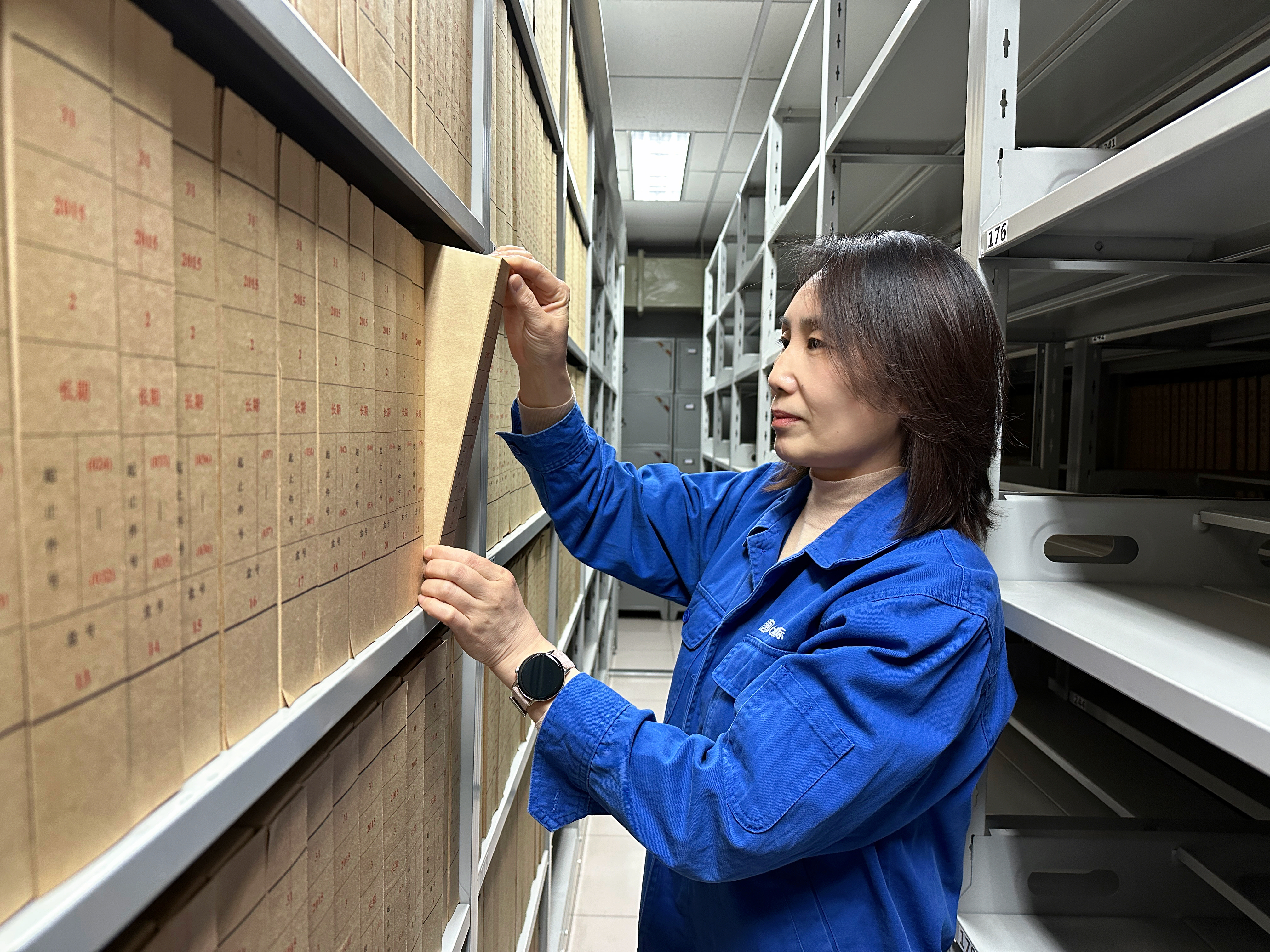 1691376297099039026.jpg 全國(guó)檔案工匠型人才:王麗莉(陡河熱電公司) (4).jpg